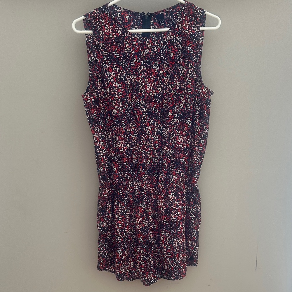 Sleeveless Red and Black Patterned Romper